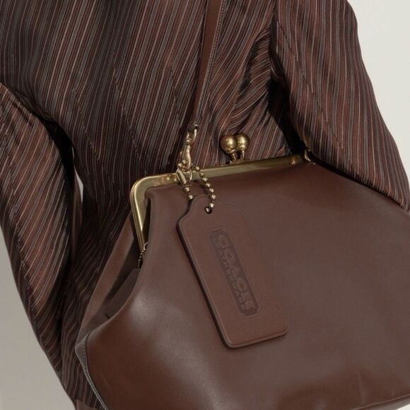 COACH XL Oversize Brown Hangtag Purse Charm Leather - Picture 2 of 2